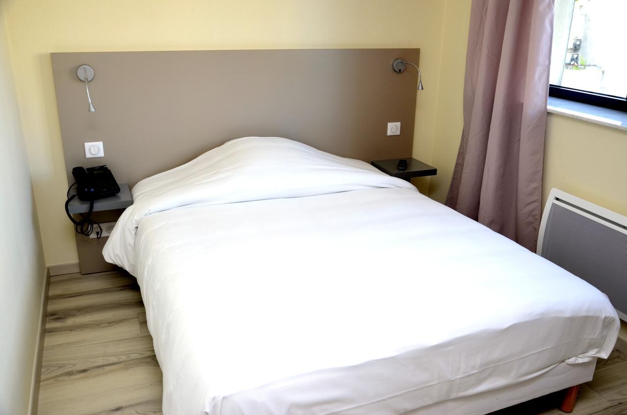 Le Grand Hotel Maubeuge Buitenkant foto